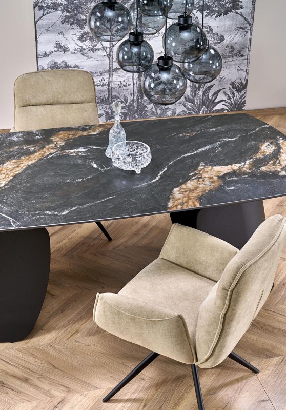 Jídelní stůl FORUM