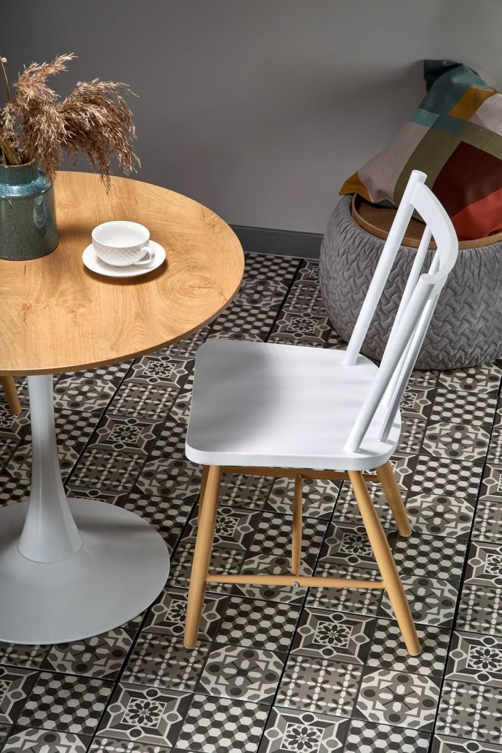 Jídelní stůl STING